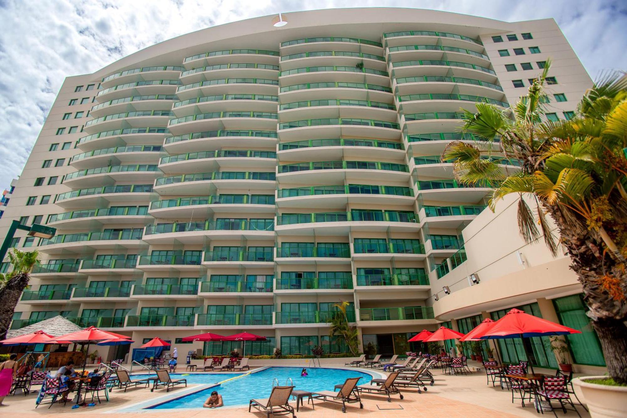 Colon Salinas Hotel 5*